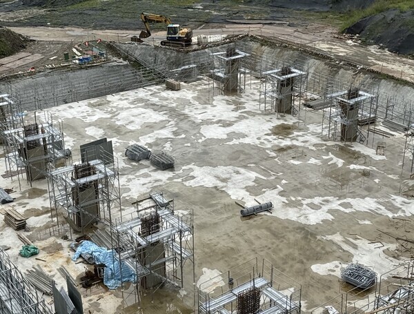 113年11月13日-A棟1F風雨操場結構施工圖片